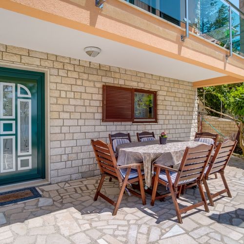 Apartament cu aer condiționat cu vedere spre mare cu 2 camere pentru 4 pers. A-5391-a