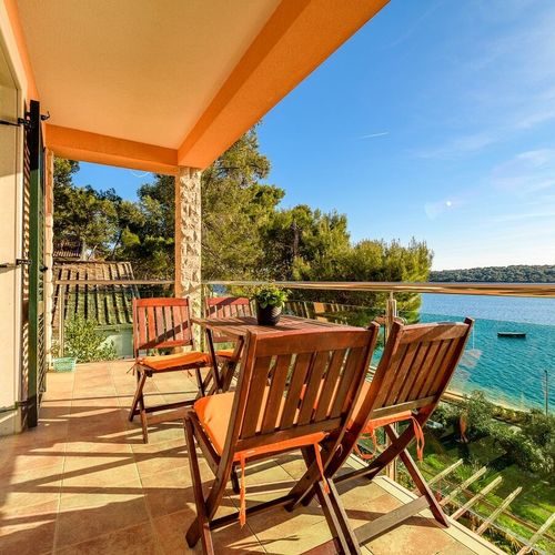 Apartament cu aer condiționat cu vedere spre mare cu 1 camera pentru 3 pers. A-5391-b