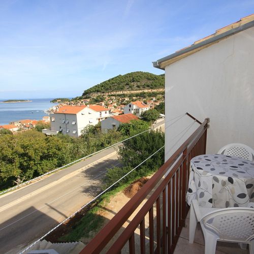 Apartament 4-osobowy z klimatyzacją z widokiem na morze z 2 pomieszczeniami sypialnianymi A-8448-a