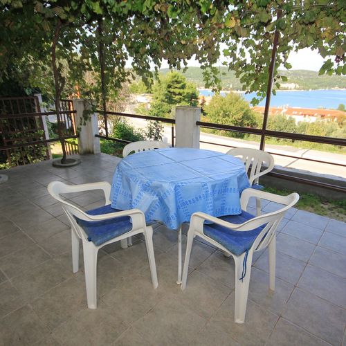 Apartament 4-osobowy z klimatyzacją z widokiem na morze z 2 pomieszczeniami sypialnianymi A-8448-c