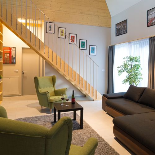 Apartament pentru 10 pers. (se inchirieaza doar integral) (se poate solicita pat suplimentar)