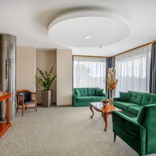 Suita royal cu 2 camere pentru 4 pers. (se poate solicita pat suplimentar)