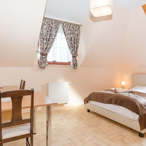 Apartament 4-osobowy z 2 pomieszczeniami sypialnianymi