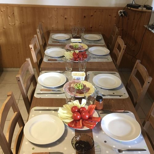 Casă de weekend pentru 4 pers. (se inchirieaza doar integral)