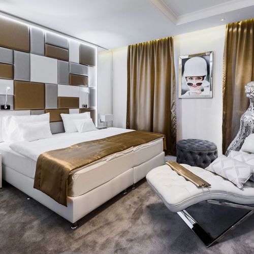 Silver Deluxe  Pokoj s manželskou postelí