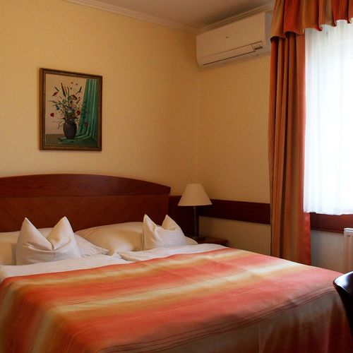 Apartament cu terasă cu 2 camere pentru 3 pers.