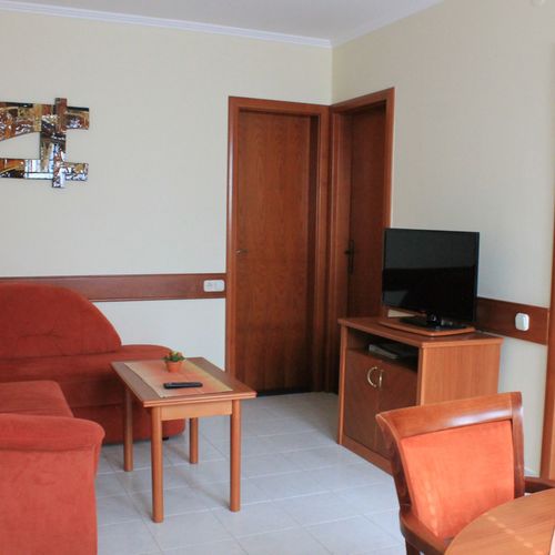 Apartament family cu balcon cu 2 camere pentru 4 pers.