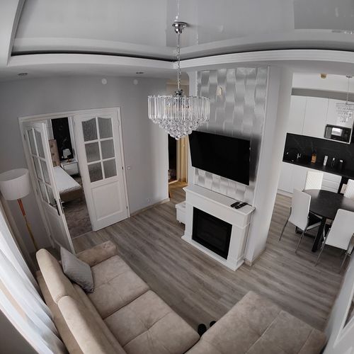 Deluxe Apartman pro 4 os. se 2 ložnicemi s výhledem na hory