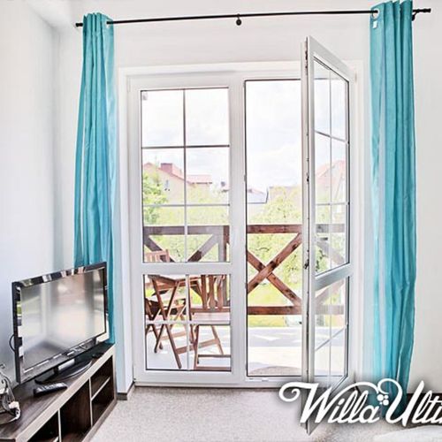 Camera dubla la etaj cu balcon