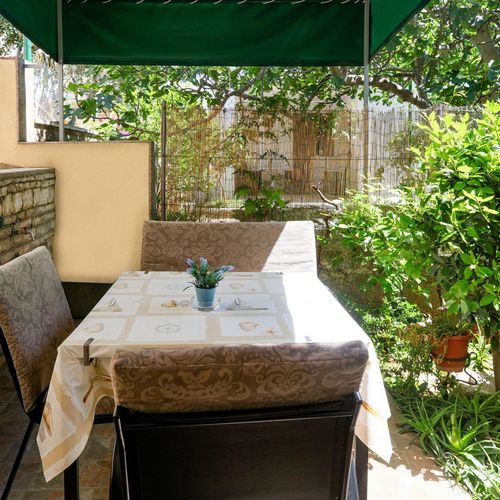 Apartament cu aer condiționat cu vedere spre mare cu 1 camera pentru 3 pers. A-4176-b