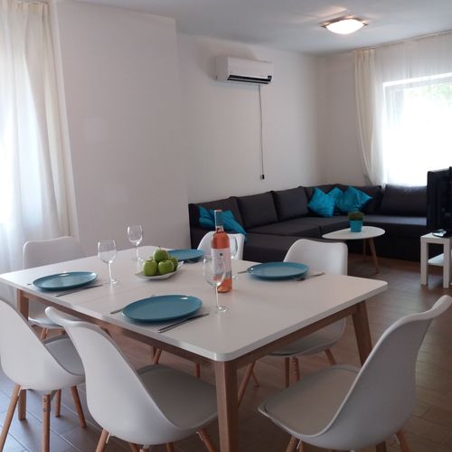 Apartament family cu aer condiționat cu 2 camere pentru 4 pers.