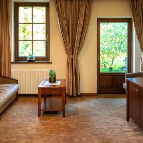 Apartament deluxe cu vedere spre grădină cu 1 camera pentru 2 pers.