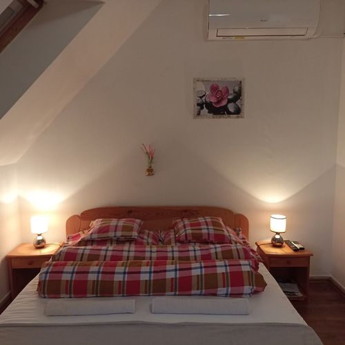 Apartament studio la etaj cu 1 camera pentru 2 pers.