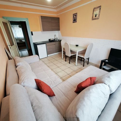 Apartament cu 3 camere pentru 5 pers.