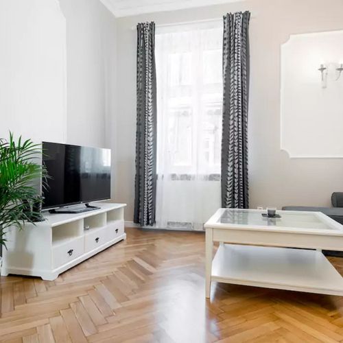 Apartament 6-osobowy z klimatyzacją z tarasem z 3 pomieszczeniami sypialnianymi