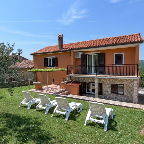 Apartament cu aer condiționat cu terasă cu 2 camere pentru 6 pers. K-7849