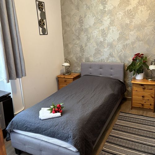 Apartament with jacuzzi cu 2 camere pentru 4 pers. (se poate solicita pat suplimentar)