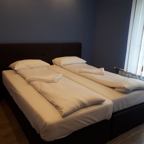 Suita superior la etaj cu 2 camere pentru 4 pers.