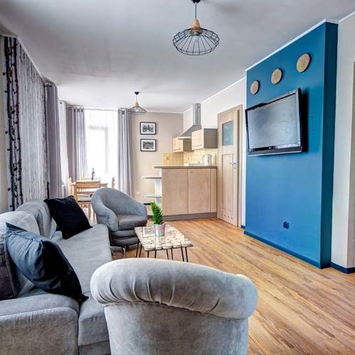 Apartament 4-osobowy Przyjazny podróżom rodzinnym z balkonem z 2 pomieszczeniami sypialnianymi