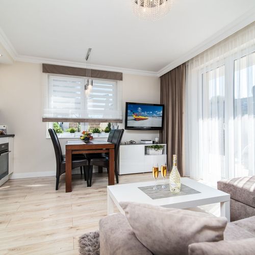 Apartament 6-osobowy Przyjazny podróżom rodzinnym z tarasem z 2 pomieszczeniami sypialnianymi