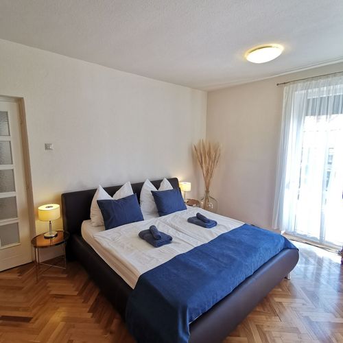 Apartament 7-osobowy na parterze Przyjazny podróżom rodzinnym z 3 pomieszczeniami sypialnianymi