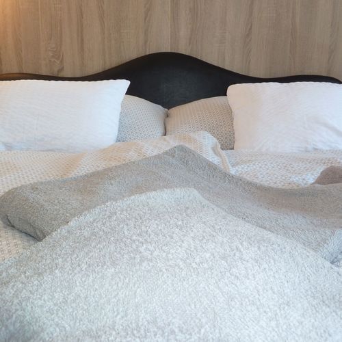 Apartament 2-osobowy z klimatyzacją z widokiem na jezioro