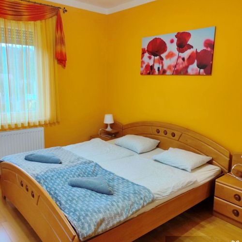 Apartament 6-osobowy Family z widokiem na las z 2 pomieszczeniami sypialnianymi