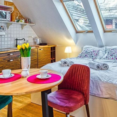 Studio Apartman pro 4 os. s 1 ložnicí na poschodí