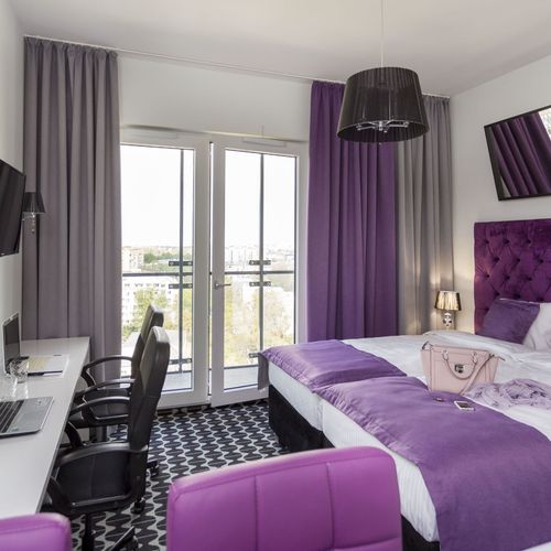 Apartament confort cu vedere spre oraș cu 1 camera pentru 2 pers.