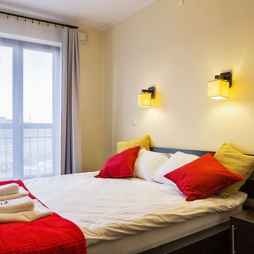 Apartament 4-osobowy z 2 pomieszczeniami sypialnianymi