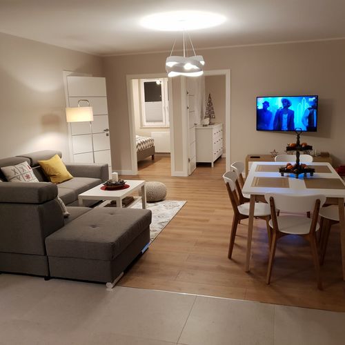Apartament cu vedere spre munte cu panoramă cu 3 camere pentru 6 pers.