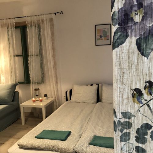 Apartament 2-osobowy Romantyczny z dostępem do ogrodu z 1 pomieszczeniem sypialnianym (możliwa dostawka)