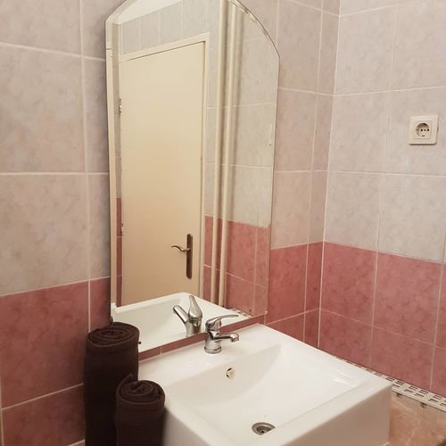 Apartament familial(ă) cu aer condiționat pentru 5 pers. (se inchirieaza doar integral)