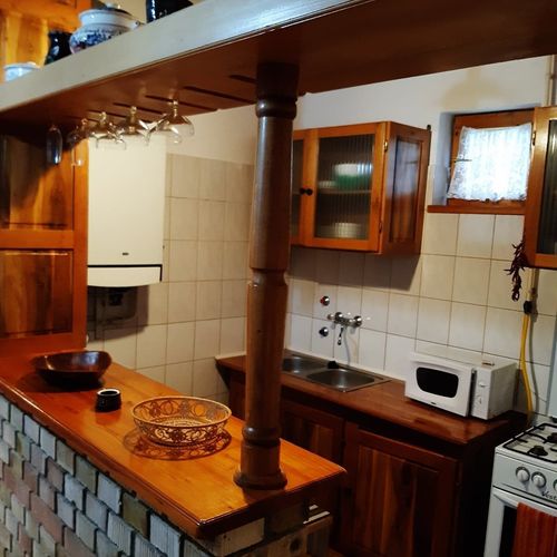 Apartament 8-osobowy cały dom z widokiem na ogród