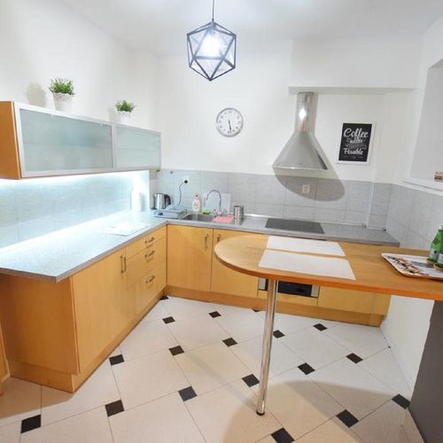 Apartament 4-osobowy z 2 pomieszczeniami sypialnianymi