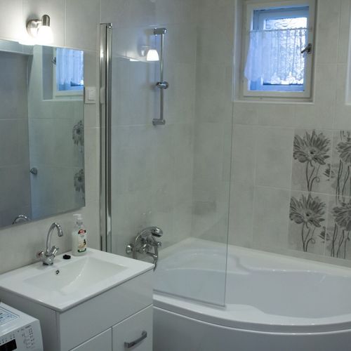 Apartament 5-osobowy na parterze z widokiem na miasto z 2 pomieszczeniami sypialnianymi