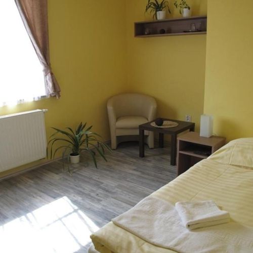 Camera single cu duș