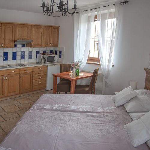 Studio Apartman s vlastní kuchyňkou pro 2 os. s 1 ložnicí