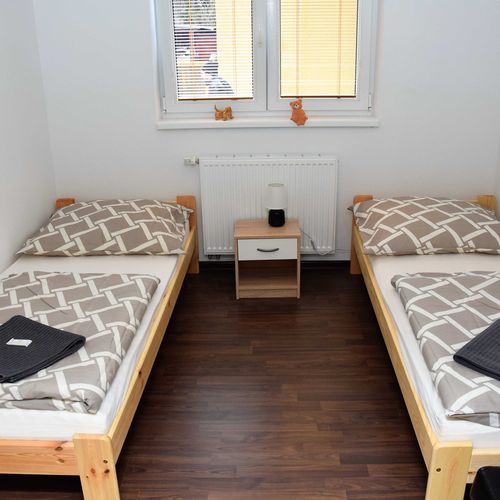 Apartament cu duș cu chicinetă proprie pentru 4 pers.