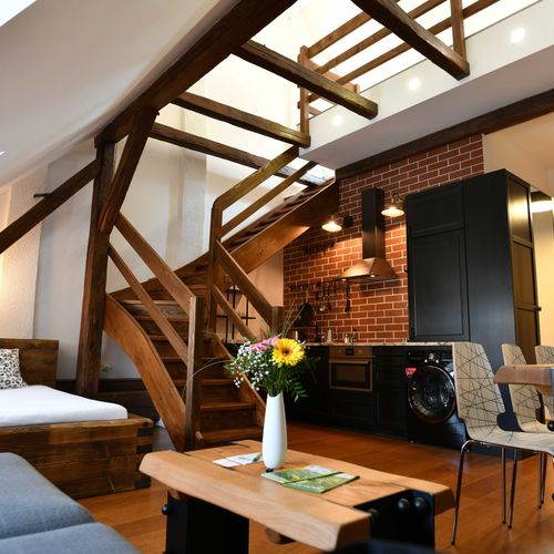 Apartman s klimatizací se sprchou pro 4 os. se 2 ložnicemi (s možností přistýlky)