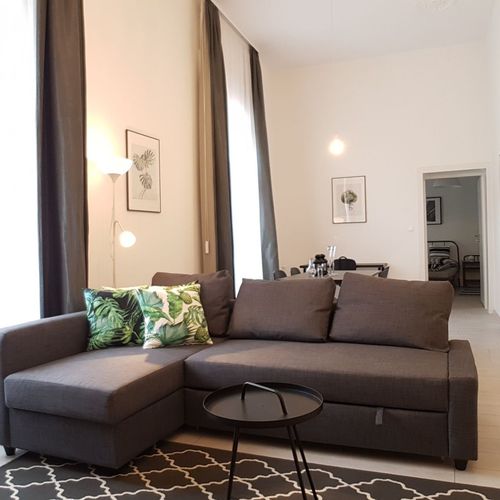 Apartament la etaj b cu 2 camere pentru 4 pers.