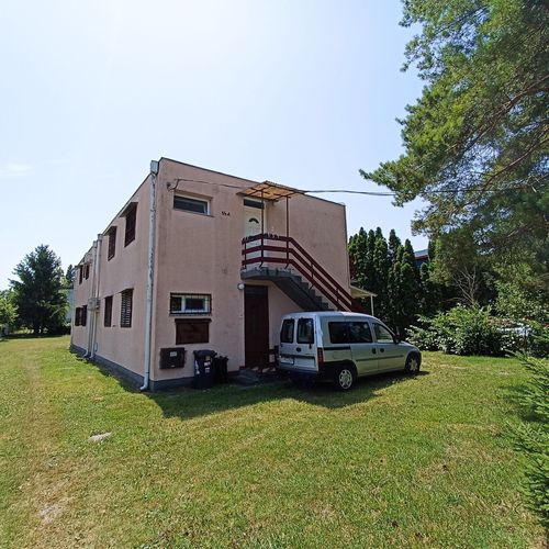 Apartament familial(ă) la parter pentru 3 pers. (se inchirieaza doar integral) (se poate solicita pat suplimentar)
