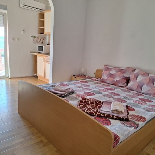 Apartament 3-osobowy na piętrze z widokiem na morze z 1 pomieszczeniem sypialnianym
