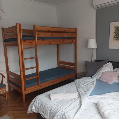 Apartament 4-osobowy na parterze tV z płaskim ekranem z 1 pomieszczeniem sypialnianym