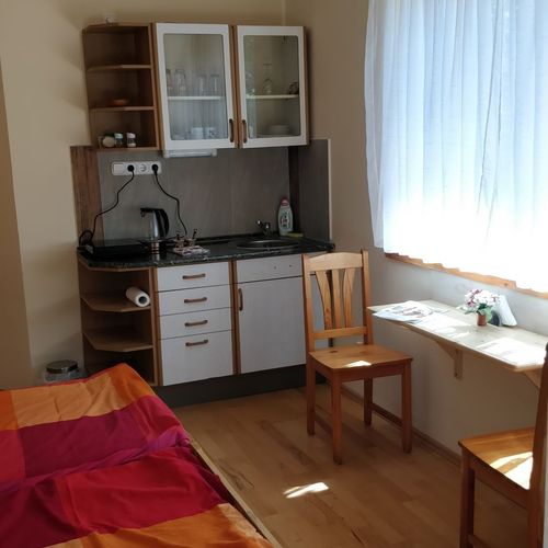 Apartman (jako celek) pro 2 os. s výhledem do zahrady přízemní