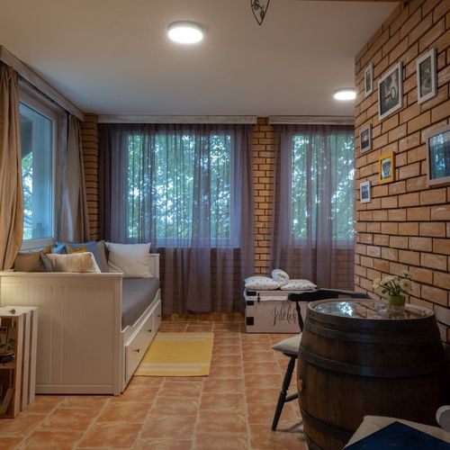 Apartament cu vedere spre munte cu vedere spre grădină pentru 4 pers. (se inchirieaza doar integral)