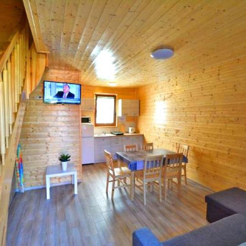 Apartament pentru 7 pers. (se inchirieaza doar integral)