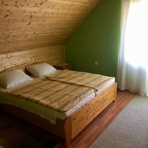 Apartament familial(ă) la etaj cu 3 camere pentru 6 pers. (se poate solicita pat suplimentar)