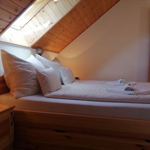 Apartament la etaj cu panoramă cu 1 camera pentru 2 pers.