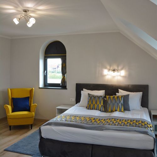 Pokój 2-osobowy na piętrze z widokiem na jezioro